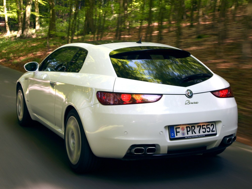 Alfa Romeo Brera (8)