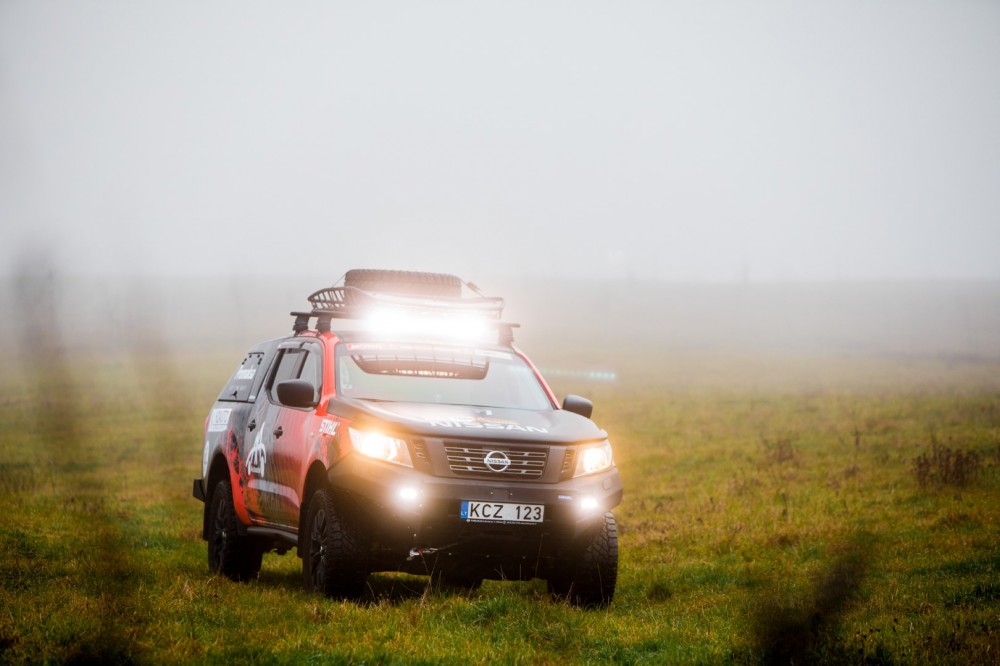 iGo2Dakar Nissan Navara (4)