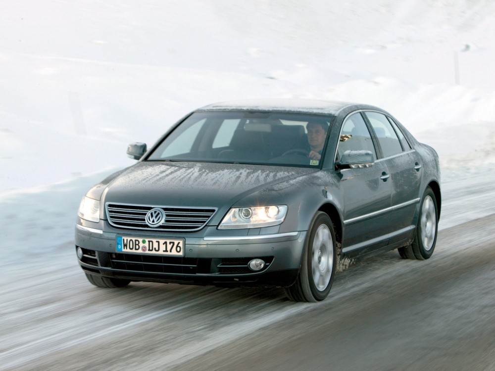 <a href='https://www.autobilis.lt/skelbimai/naudoti-automobiliai/volkswagen' target='_blank' class='phrase'>Volkswagen</a> Phaeton V8 (1)