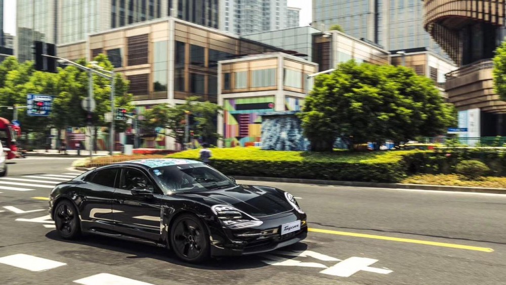 Porsche Taycan