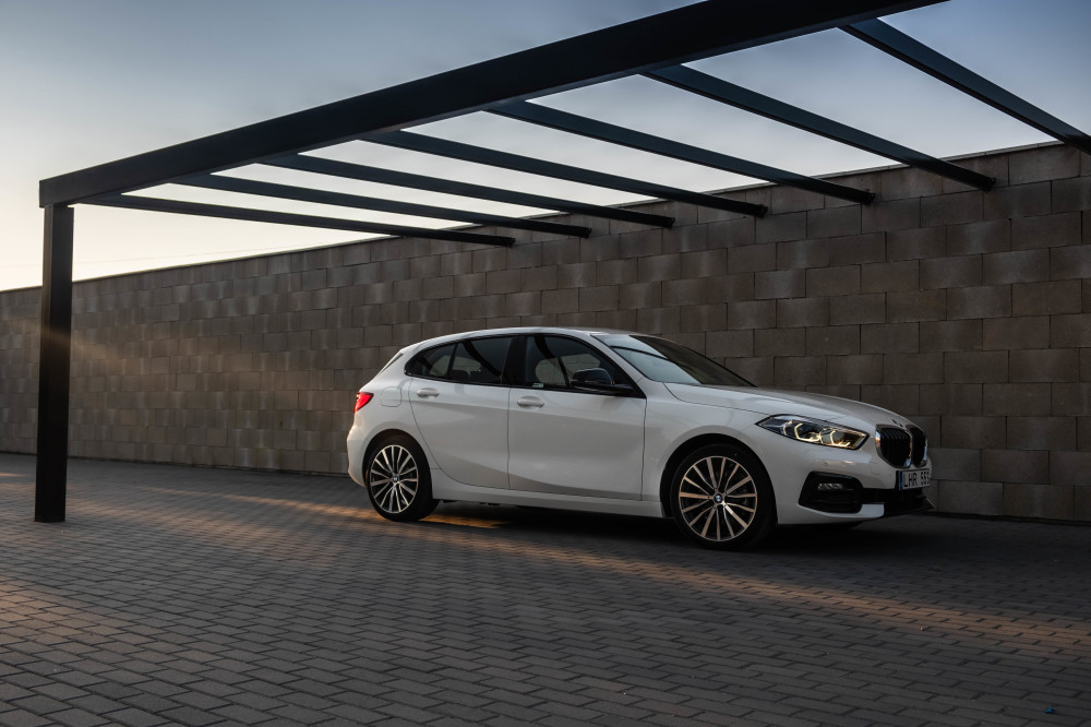 BMW 118i automobilio apžvalga