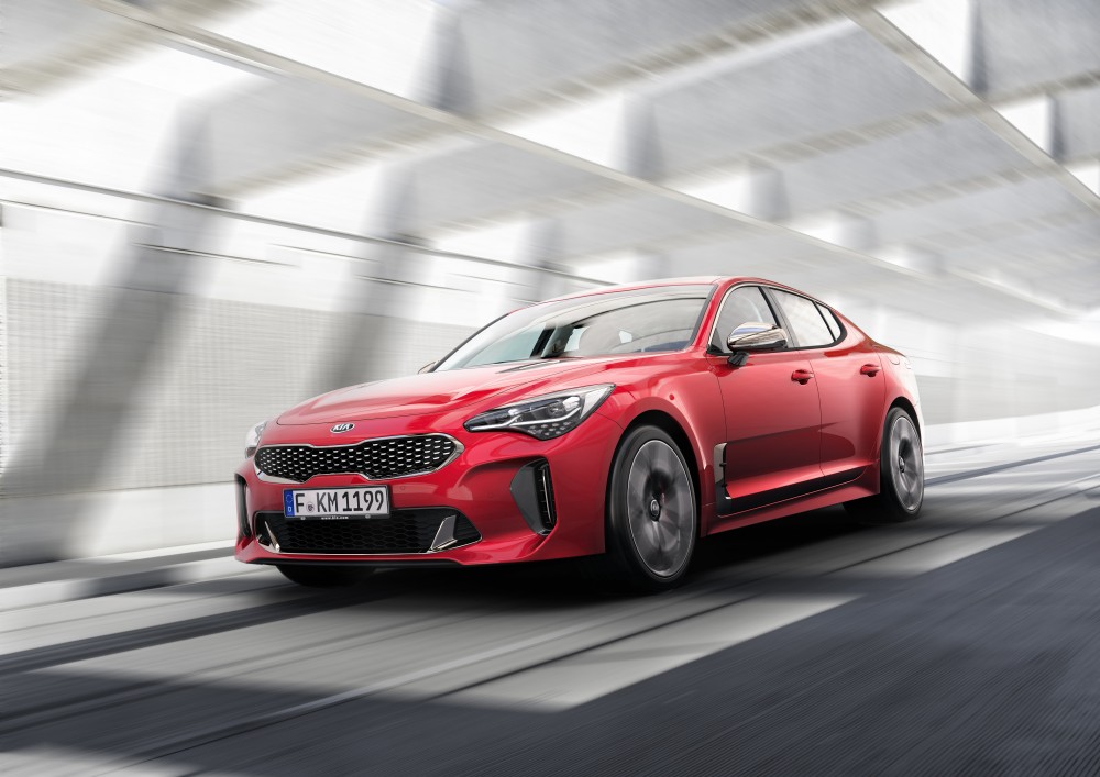 Galiniais ratais varomas Kia Stinger