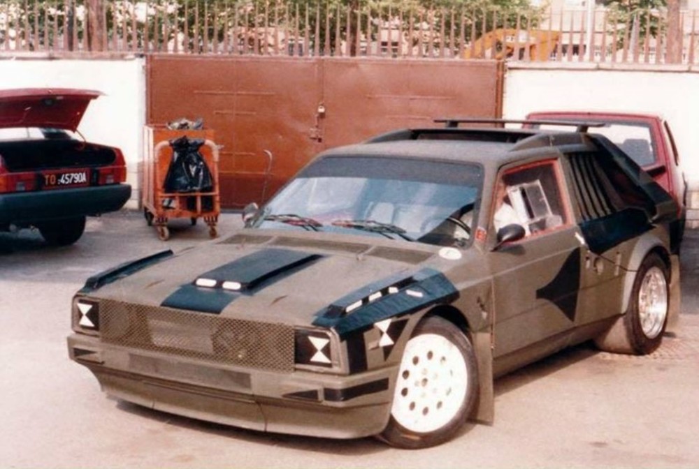 Group B ralio automobilis – Lancia Delta