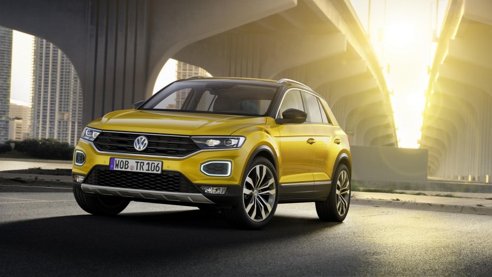 „Volkswagen“ pristato šiuolaikiškąjį krosoverį „T-Roc“