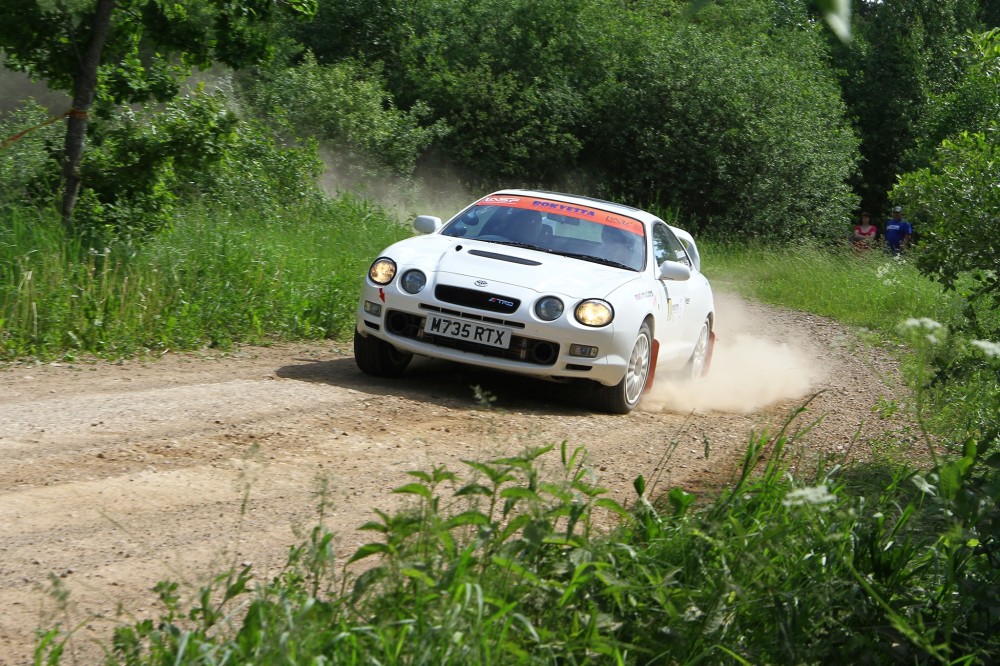 Vienas svarbiausių automobilių sporto renginiais turtingo savaitgalio akcentų – antrasis Lietuvos mini ralio čempionato etapas „Samsonas Rally Juodupė“.