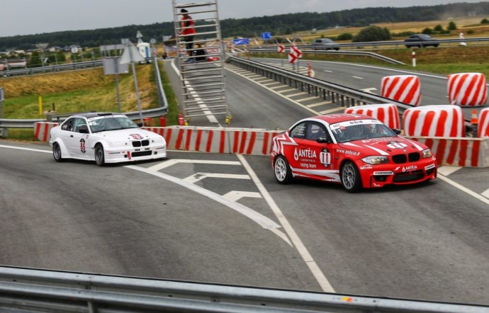 Estijoje ilgųjų nuotolių lenktynėse startuosianti „Antėja.lt Racing Team“ komanda ruošiasi kovai su suomiais