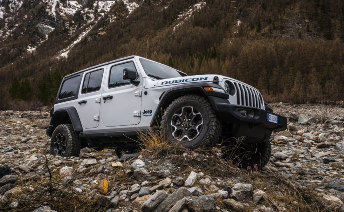 „Jeep Wrangler“ <a href='https://www.tv3.lt/rubrika/naujienos/uzsienis/europa' target='_blank' class='phrase'>Europoje</a> nebus pardavinėjamas su tradiciniais benzininiais arba dyzeliniais varikliais