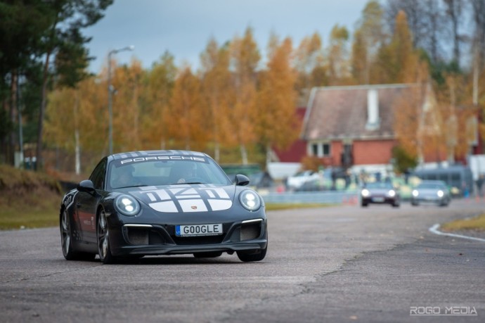 „Porsche“ automobilių entuziastai atidaro rengin