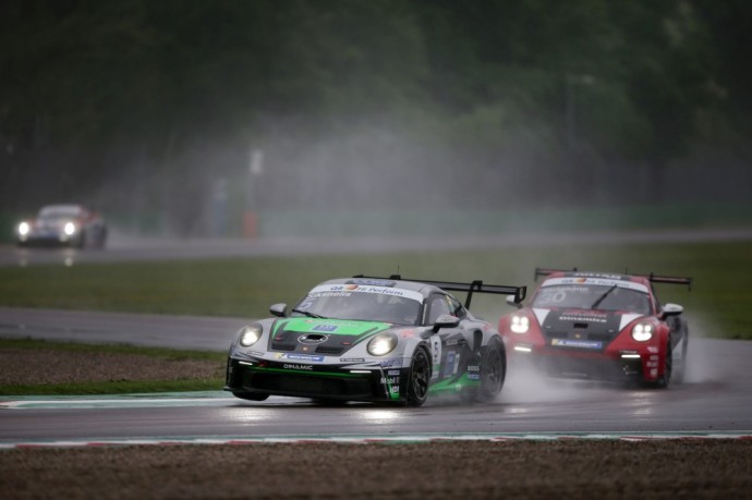 Karolio Šikšnelio debiutas Italijos „Porsche Carrera Cup“ lenktynėse kupinas brangių pamokų