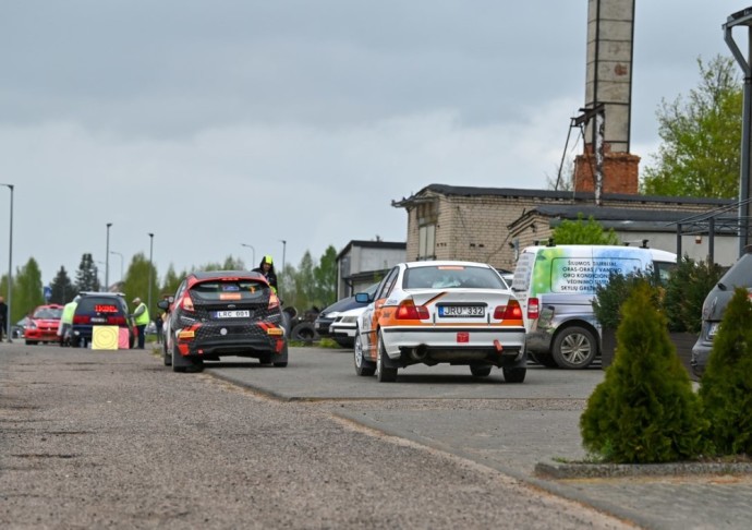 Lazdijuose įvyko „Gravel Fest Rally – Lazdijai 2022“: Varžybose dalyvavo dešimtys dalyvių