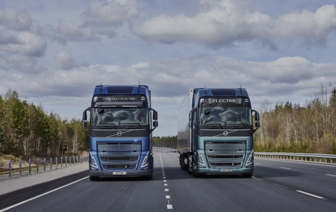 „Volvo FH FCEV“ ir „Volvo FH BEV“