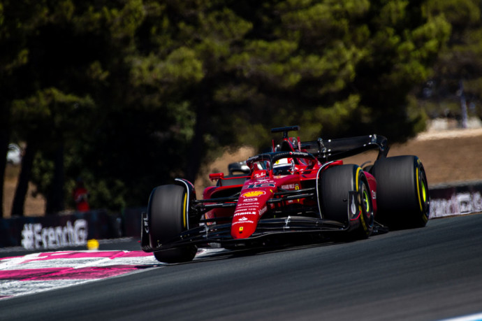 Prancūzijos GP lenktynėse – eilinė „Ferrari“ strategų klaida bei „Red Bull“ pergalė