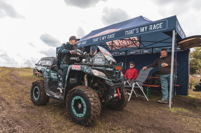 „CFMOTO Thunder Racing Team“ komanda įveikė „Balkan Offroad Rallye“ prologą: „Dalyvius užpuolė virusas“